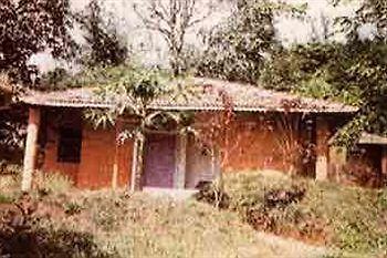 Silent Valley Cottages Madikeri Buitenkant foto